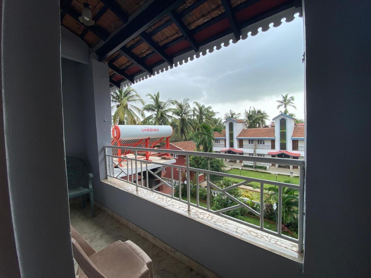 Peravel Beach Holiday Home Candolim Exterior foto